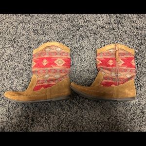 Minnetonka Moccasin Booties